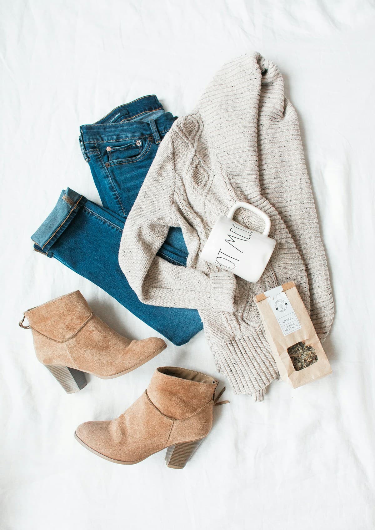 KNITWEAR